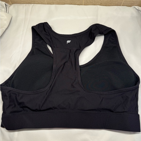 Fabletics On-The-Go Medium Impact Sports Bra - Picture 3 of 4